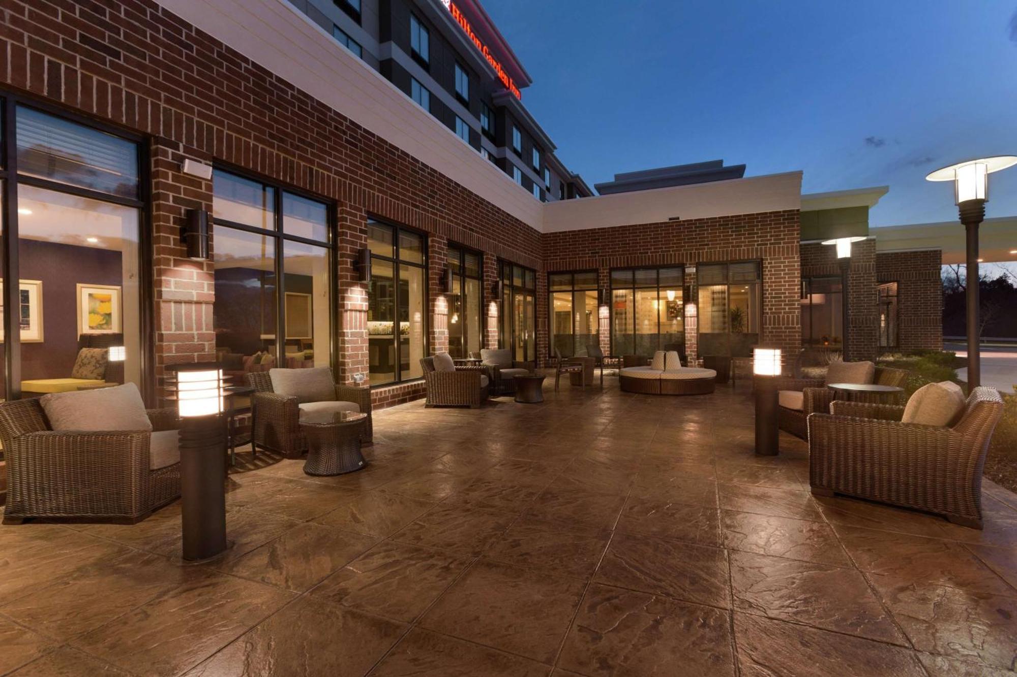 Hilton Garden Inn Pittsburgh Airport South-Robinson Mall Robinson Township Buitenkant foto